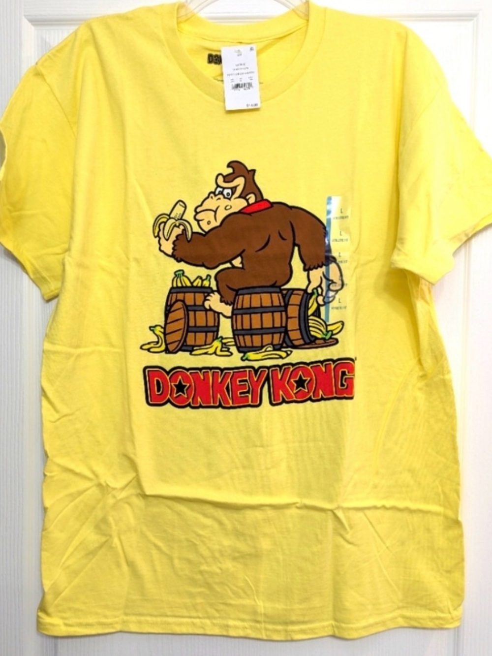 DONKEY KONG MENS LARGE NINTENDO LICENSED GRAPHIC TEE YELLOW RED NWT